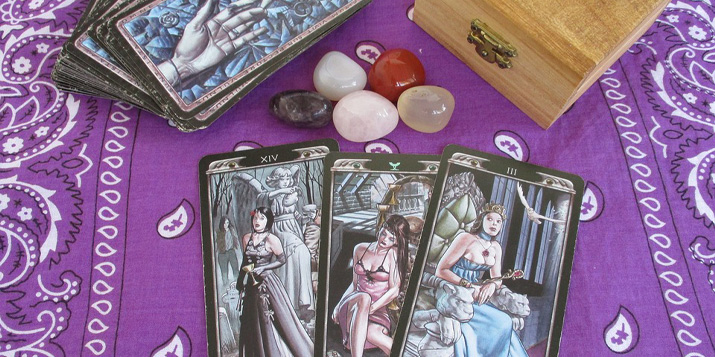 Tiradas del tarot gratuitas: amor, trabajo, sí o no y arcano del día